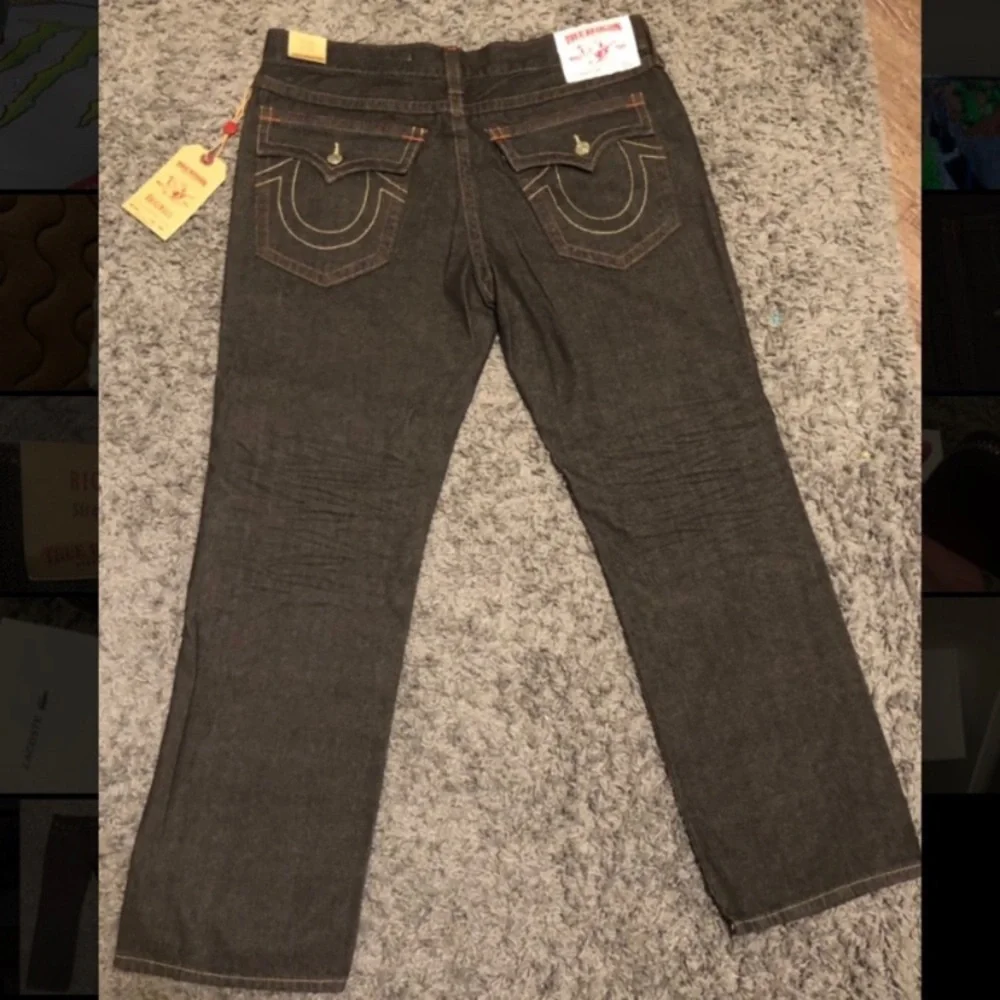 True Religion Straight Leg Jeans - Picture 1 of 4